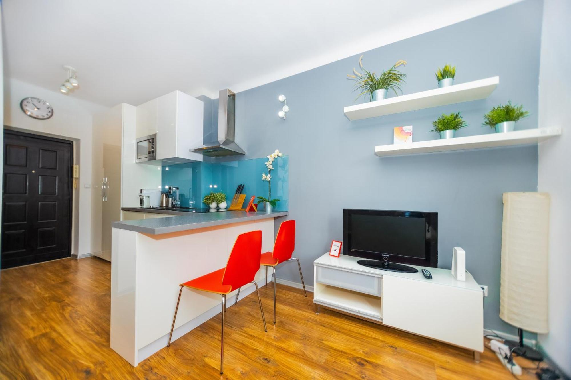 Cozy Studio Next To The Metro And City Center Varsóvia Exterior foto